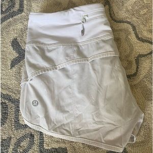 Lululemon Speed Up Low-Rise Lined Short 2.5”
